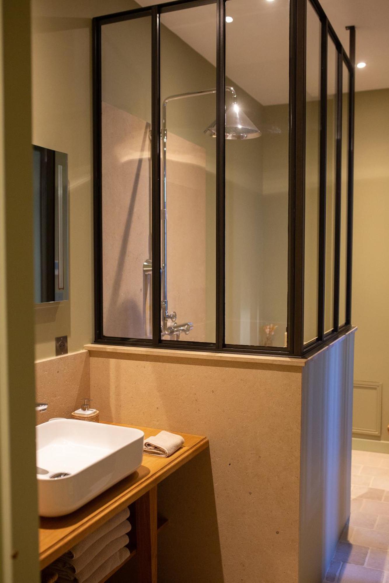 ボーヌ シェ レ ファティアン Bed & Breakfast 部屋 写真
