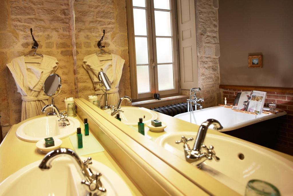 ボーヌ シェ レ ファティアン Bed & Breakfast 部屋 写真